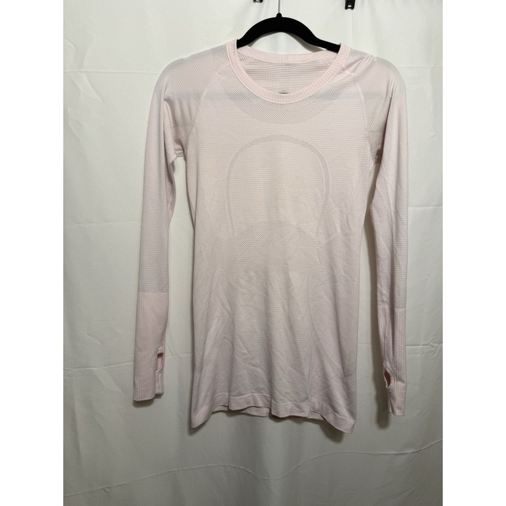 lululemon swiftly tech long sleeve Size XS/S No Pull Tag